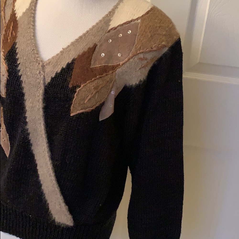 Vtg GINENNE Knit Sweater With patches GORGEOUS - Picture 8 of 12